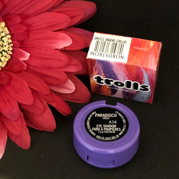 New MAC Good Luck Trolls Eyeshadow In Paradisco - Picture 5 of 11